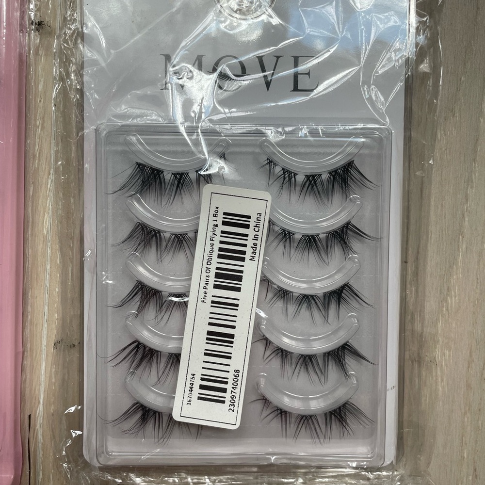 Assorted False Eyelashes Set - Picture 4 of 4